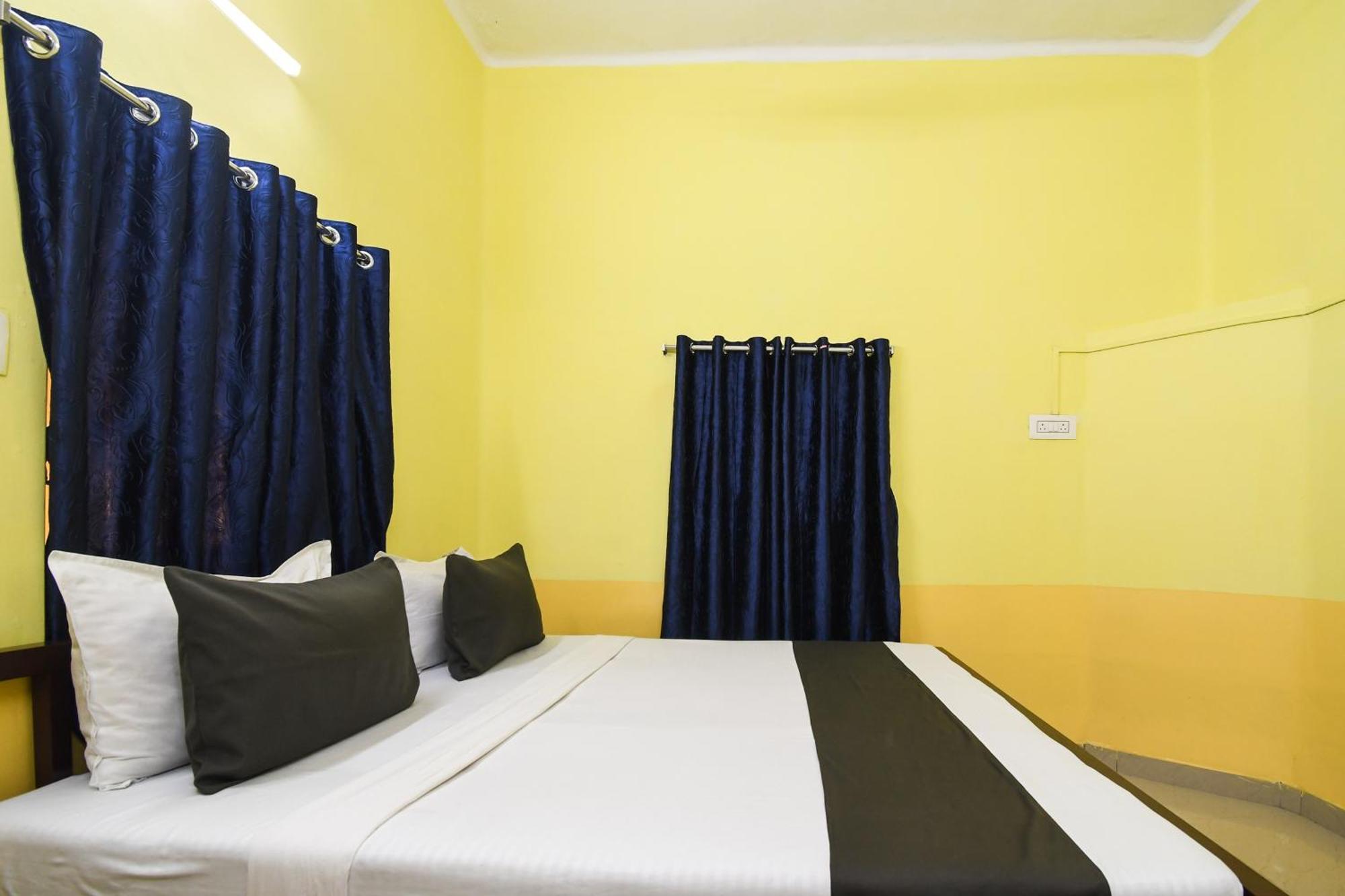 Oyo Heritage Inn Guest House Calcutta Exteriör bild